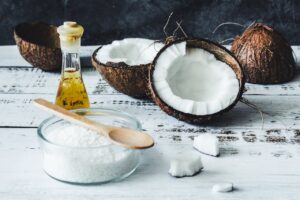 Coconut Oil: Nature’s Moisturizer and Its Benefits for Skin Care
